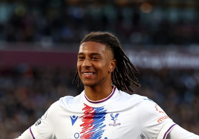 萨拉赫新星出色发挥表现突出,瑞士队前途光明!再创辉煌时刻 萨拉赫新星出色发挥表现突出,瑞士队前途光明!再创辉煌时刻