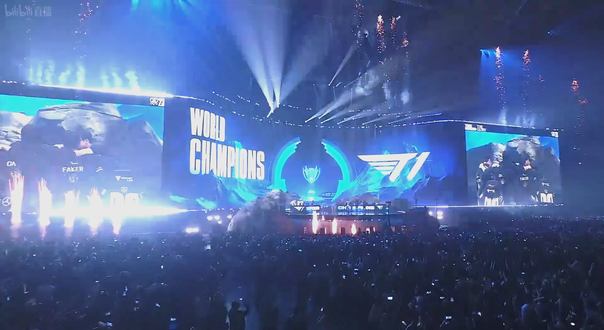 Faker在巴黎圣日耳曼比赛中夺冠,晋级下一阶段引发热议!热度持续攀升 Faker在巴黎圣日耳曼比赛中夺冠,晋级下一阶段引发热议!热度持续攀升