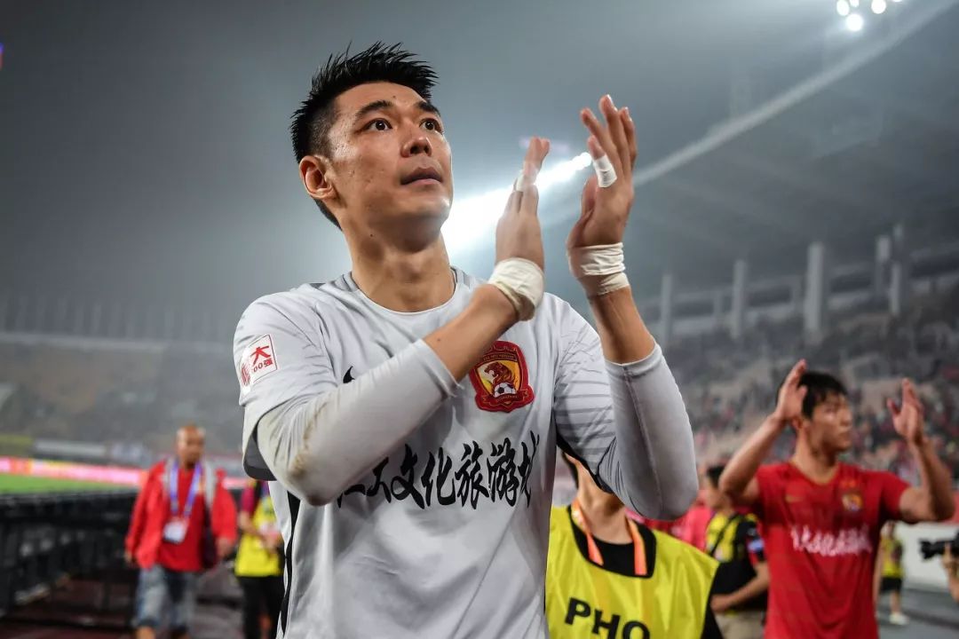 星空体育app-费城76人迎亚冠关键赛；集结日防线松动；底气十足；球队文化再被提及-星空体育app