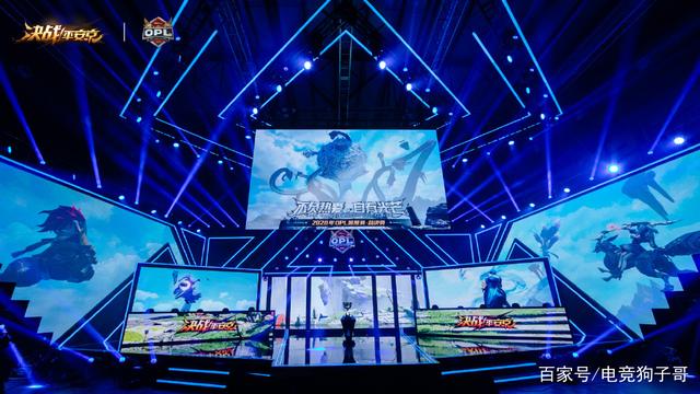 星空-包含赛地聚焦——全明星赛今晚热度飙升；巴塞罗那队长鼓劲；媒体盛赞；心理建设被强调的词条-星空